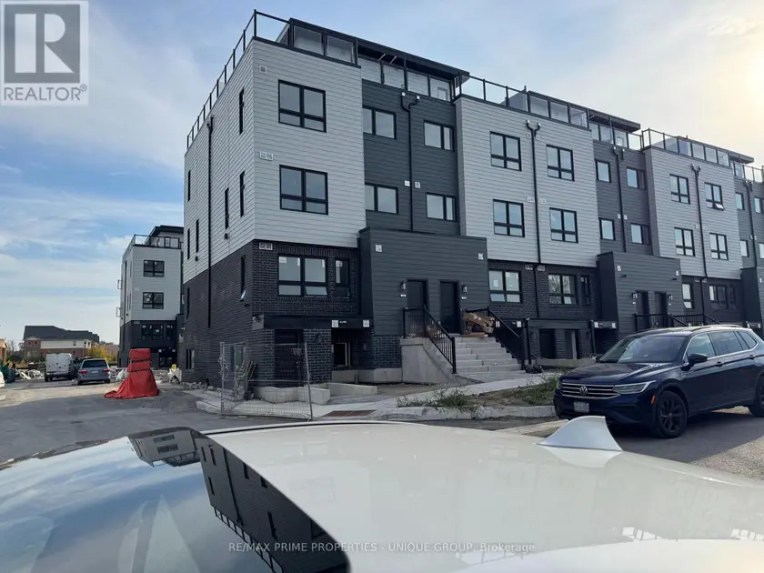 Townhouse at 102 - 1 COMELY WAY, Markham