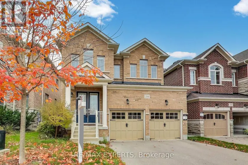 Detached at 216 BUTTERNUT RIDGE TRAIL, Aurora