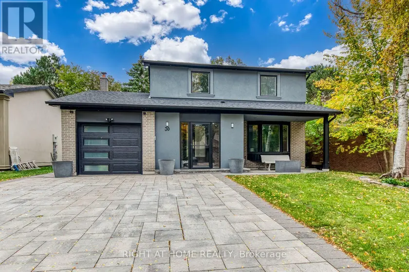 Detached at 30 PENWICK CRESCENT, Richmond Hill