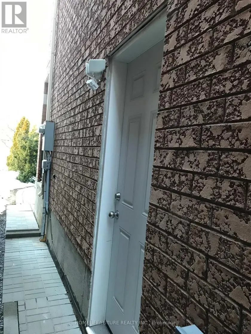 Semi-Detached/Link at BSMT - 203 SOPHIA ROAD, Markham