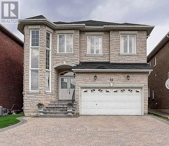 Detached at 8 RIDGESTONE DRIVE, Richmond Hill