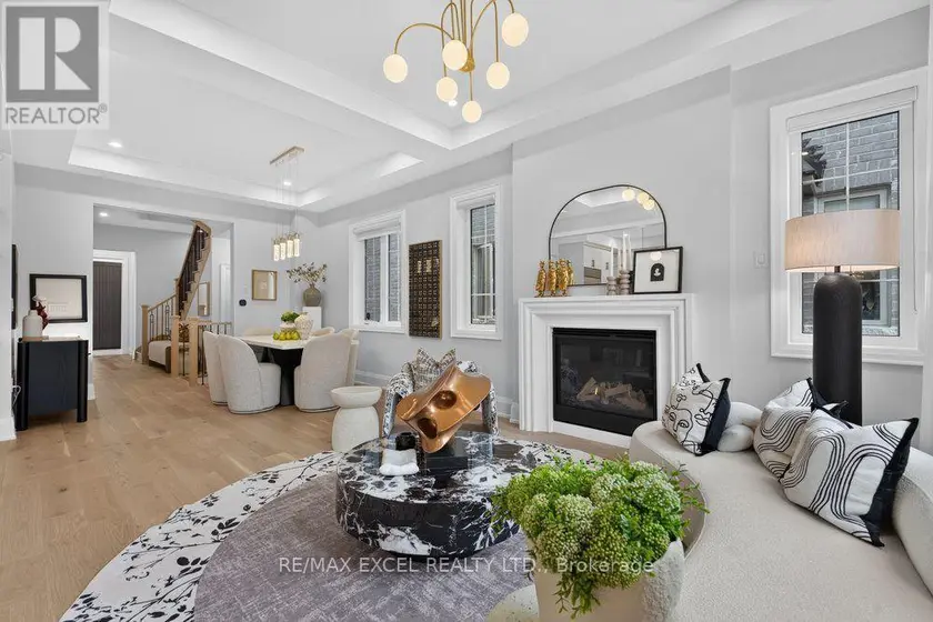 Detached at 17 CINQUEFOIL STREET, Richmond Hill