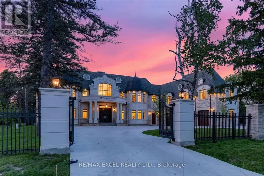 Detached at 28 PERSONNA BOULEVARD, Markham