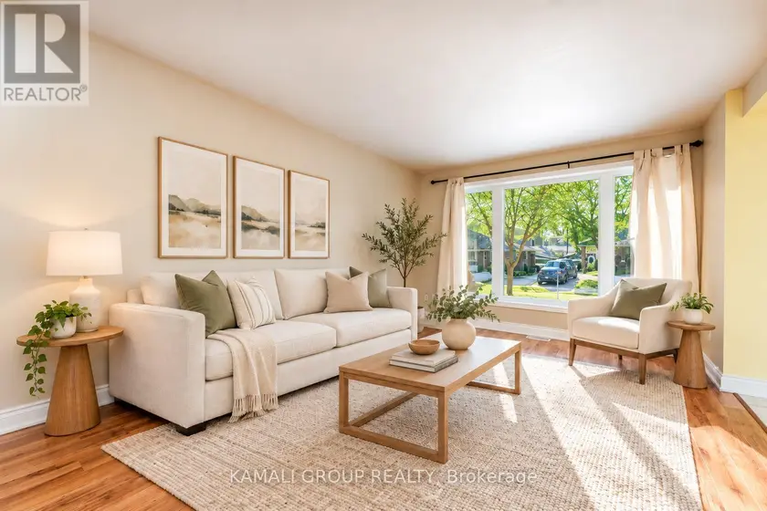 Semi-Detached/Link at MAIN - 262 PENN AVENUE, Newmarket