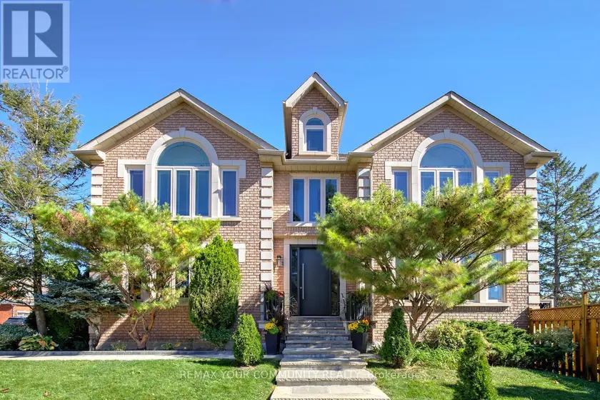 Detached at 123 HIDDEN TRAIL AVENUE, Richmond Hill