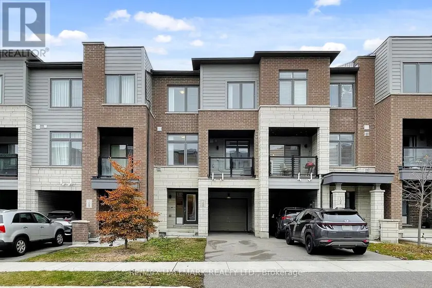 Townhouse at 106 BRAVO LANE, Newmarket