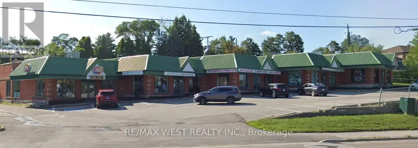 Other at 4 - 482 THE QUEENSWAY SOUTH STREET, Georgina