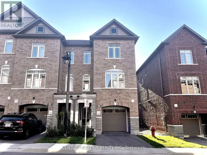 Townhouse at 62 GORDON CIRCLE, Newmarket