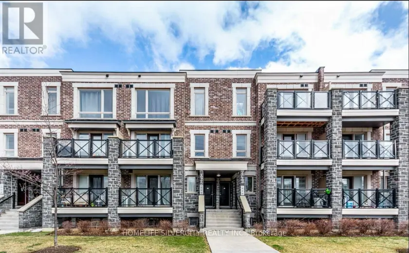 Townhouse at 114 - 2 DUNSHEATH WAY, Markham