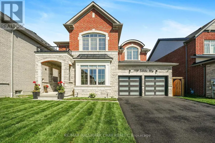 Detached at 1709 EMBERTON WAY, Innisfil