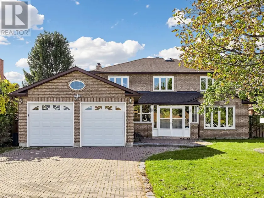 Detached at 37 DOWLING CIRCLE, Markham