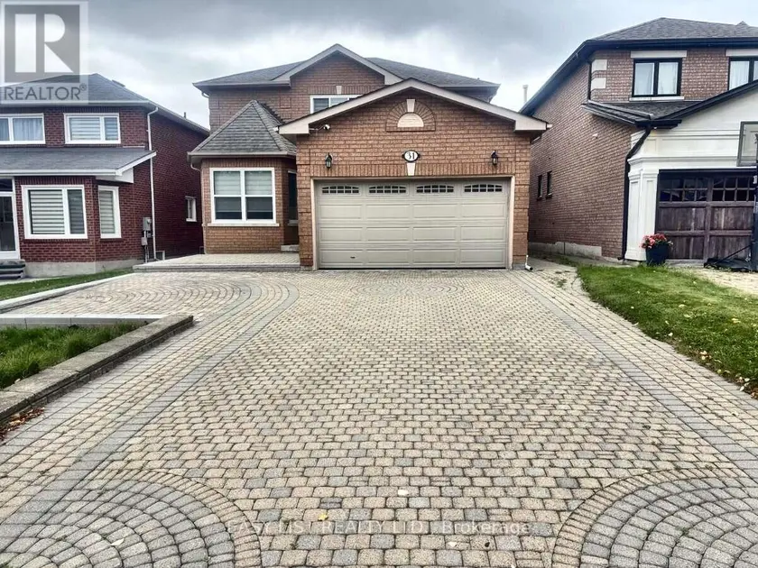 Detached at 31 CANYON CREEK AVENUE, Richmond Hill