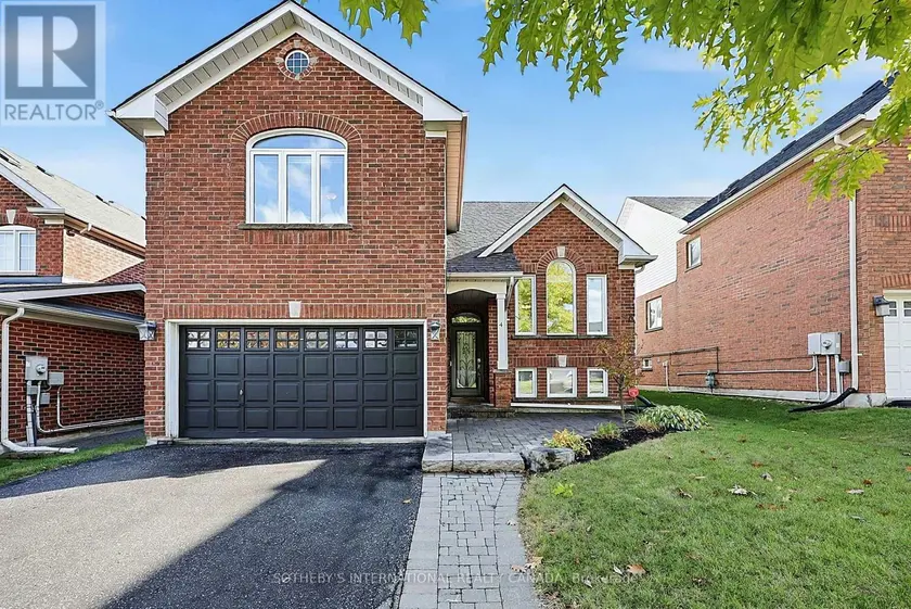 Detached at 4 BRECKEN DRIVE, Georgina