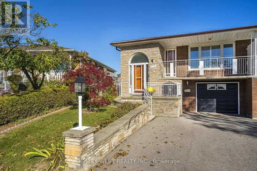 Semi-Detached/Link at 112 HARRIS CRESCENT, Vaughan
