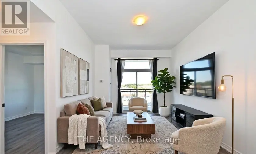 Apartment at 809 - 11611 YONGE STREET, Richmond Hill