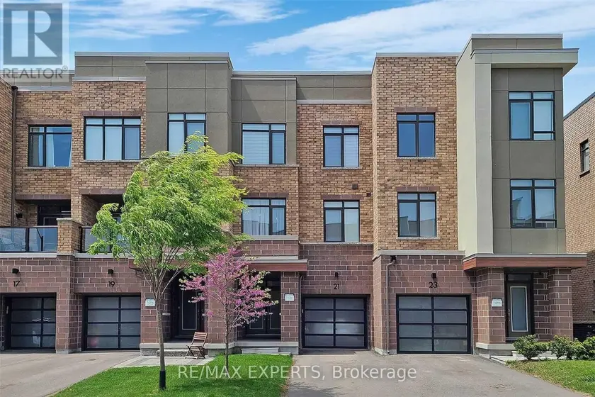 Townhouse at 21 FANCAMP DRIVE, Vaughan