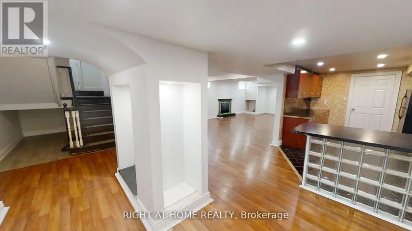 Detached at 31 NORTHGATE CRESCENT E, Richmond Hill