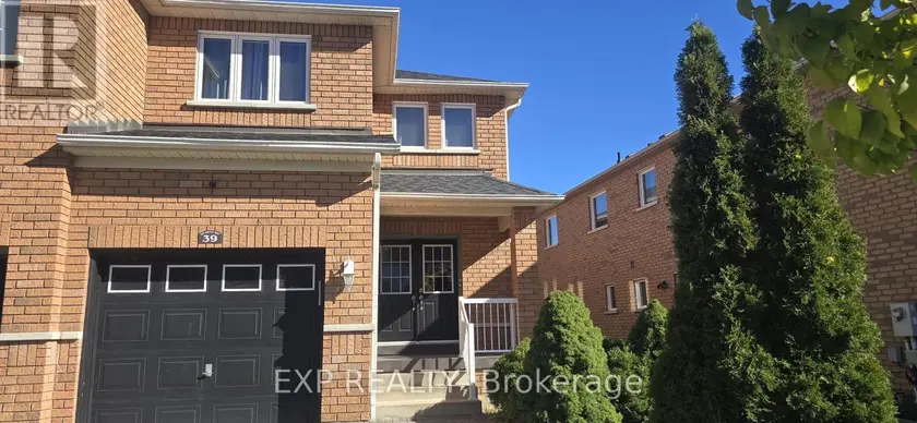 Semi-Detached/Link at 39 ED QUIGG WAY, Vaughan