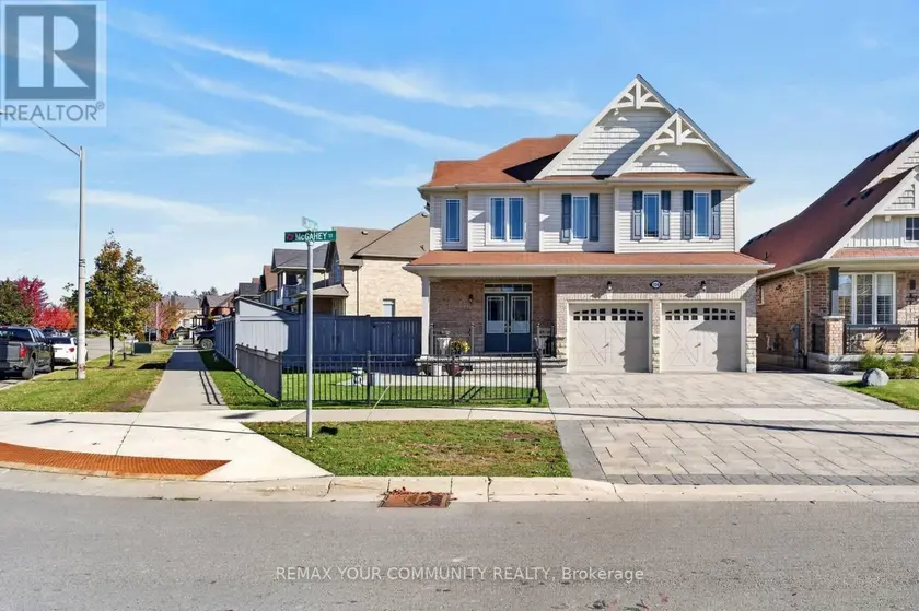 Detached at 124 MCGAHEY STREET, New Tecumseth