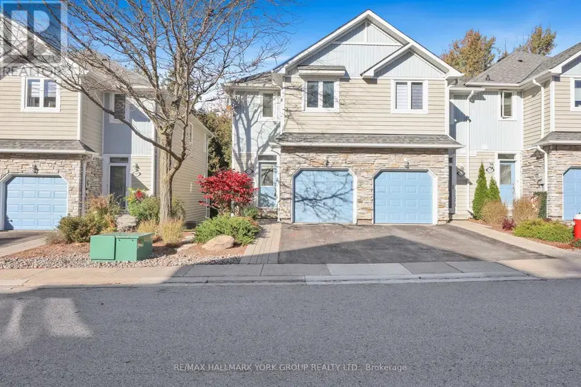 Townhouse at 923 CREEKFRONT WAY, Newmarket