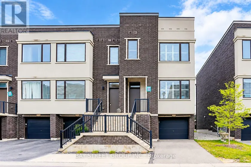 Townhouse at 25 SYDNEY CIRCLE, Vaughan