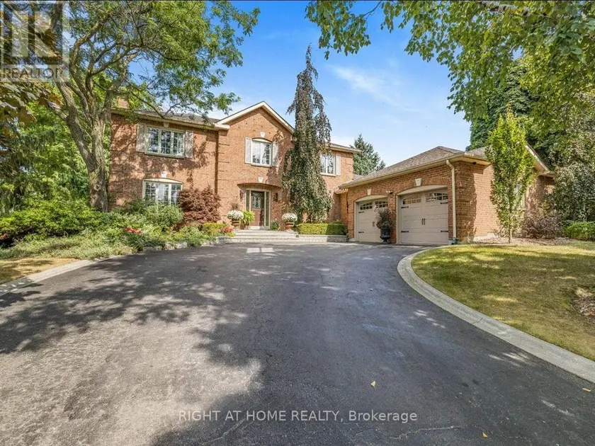 Detached at 208 BURTON GROVE, King