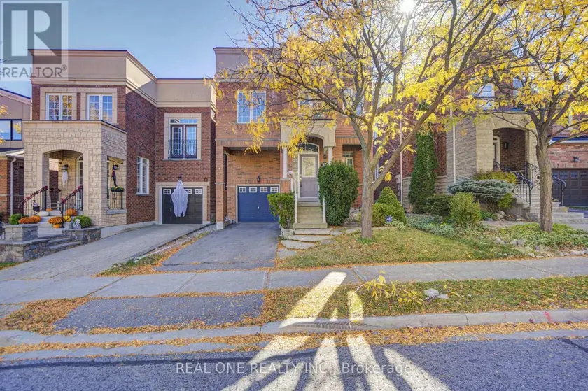 Detached at 39 BALSAMWOOD ROAD, Vaughan