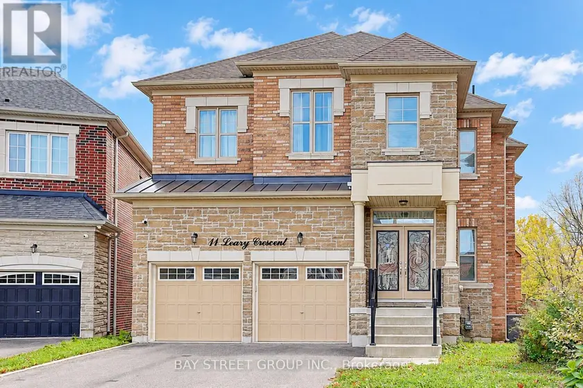 Detached at 11 LEARY CRESCENT, Richmond Hill