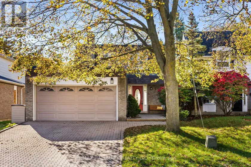 Semi-Detached/Link at 5 CHUMLEIGH CRESCENT, Markham
