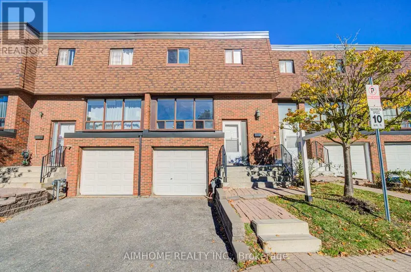 Townhouse at 34 STATELY WAY, Markham