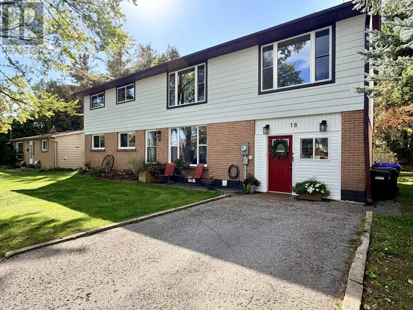 Detached at 18 BUSHEY AVENUE, Essa