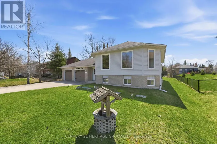 Detached at 27 CREEK DRIVE, Georgina