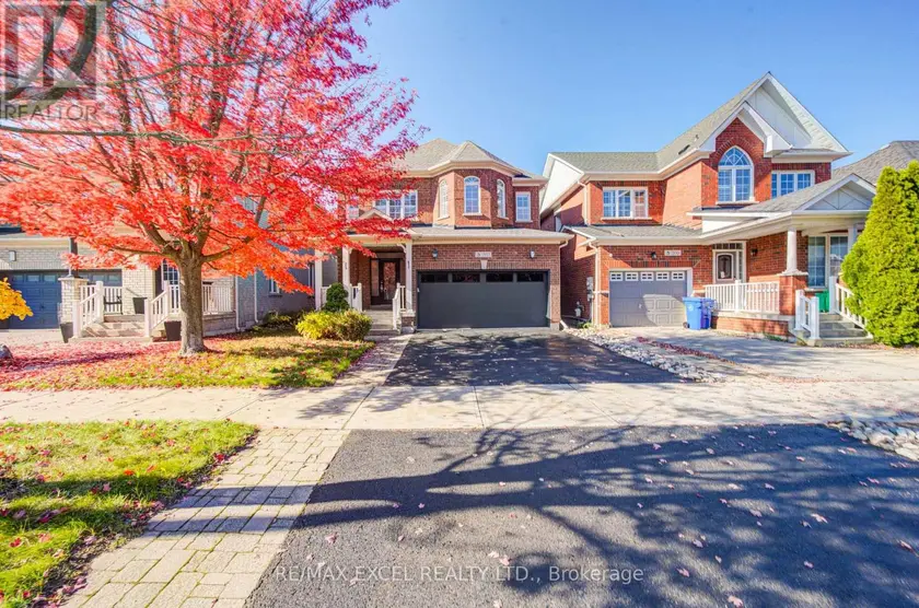 Detached at 202 WEST LAWN CRESCENT, Whitchurch-Stouffville