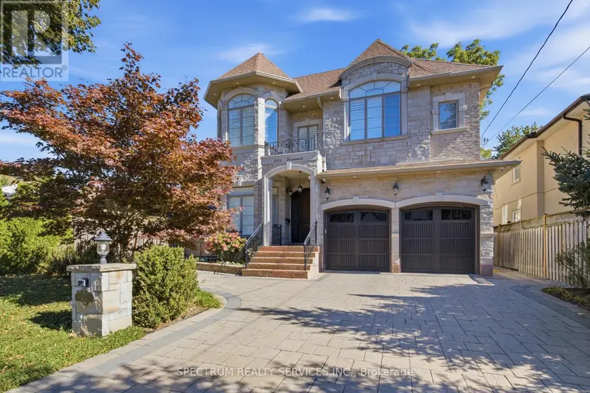 Detached at 223 LENNOX AVENUE, Richmond Hill
