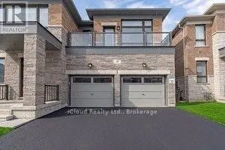 Detached at 38 PINE HILL CRESCENT, Aurora