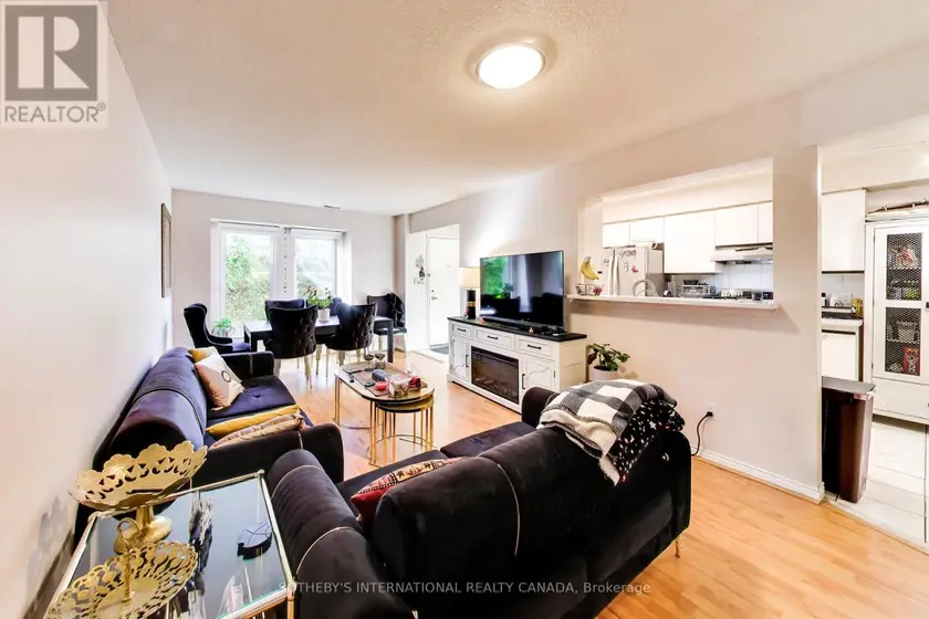 Townhouse at 714 - 900 STEELES AVENUE W, Vaughan