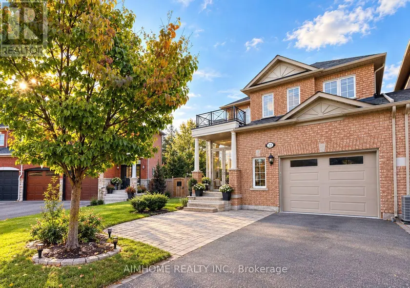 Semi-Detached/Link at 22 MATSON COURT, Aurora