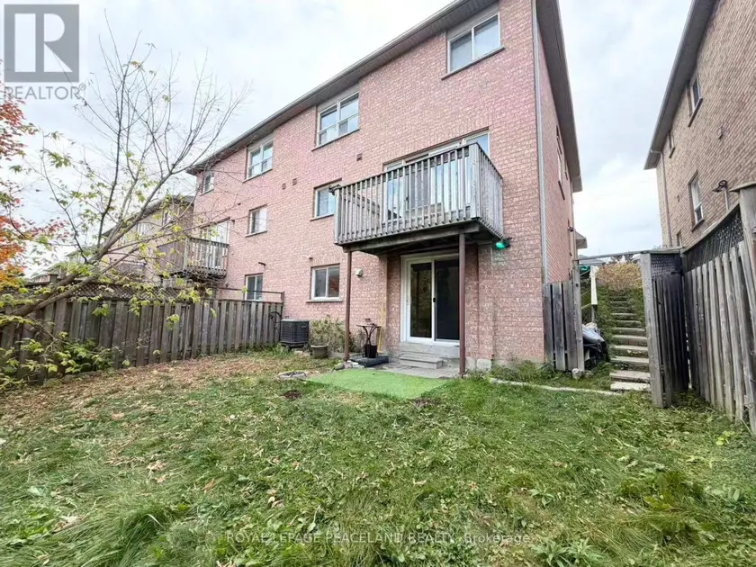 Semi-Detached/Link at W/O BSMT - 367 MARBLE PLACE, Newmarket