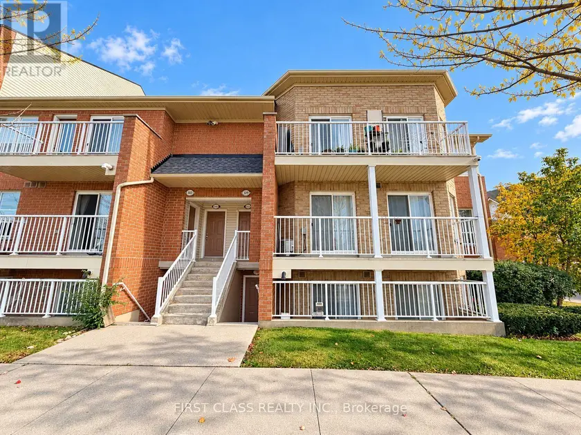 Townhouse at 33 - 109 SUNRISE DRIVE, Markham