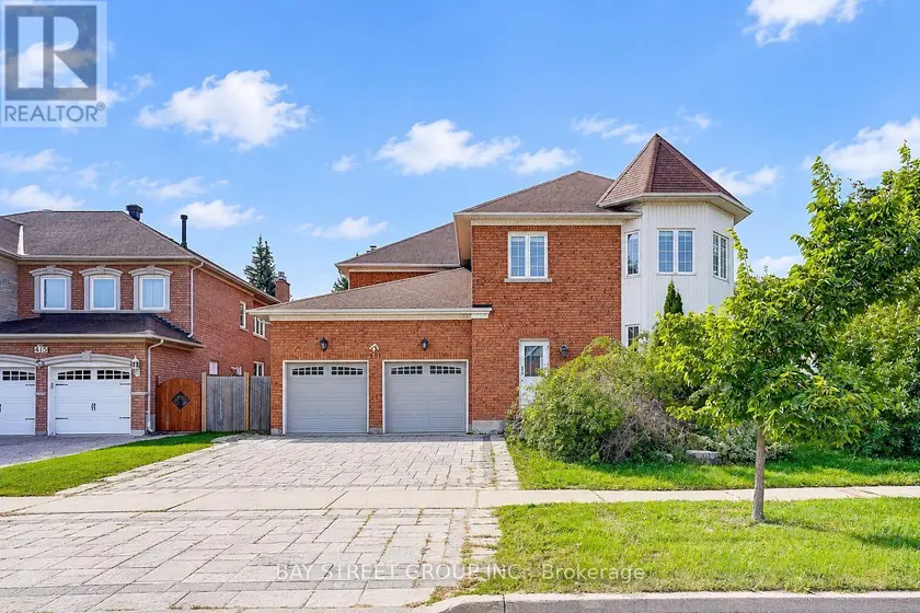 Detached at 411 WELDRICK ROAD E, Richmond Hill