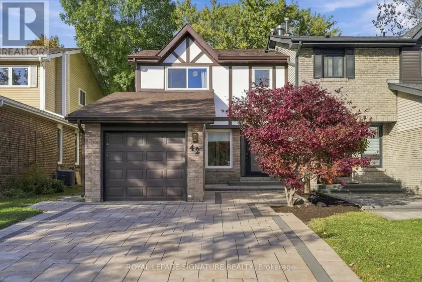 Semi-Detached/Link at 42 LILAC AVENUE, Markham