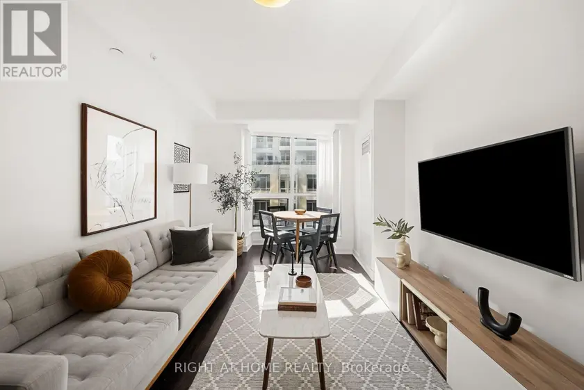 Apartment at 610 - 9201 YONGE STREET, Richmond Hill