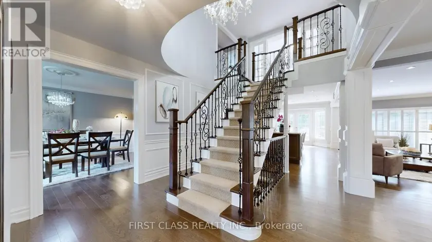 Detached at 125 LONGWATER CHASE, Markham