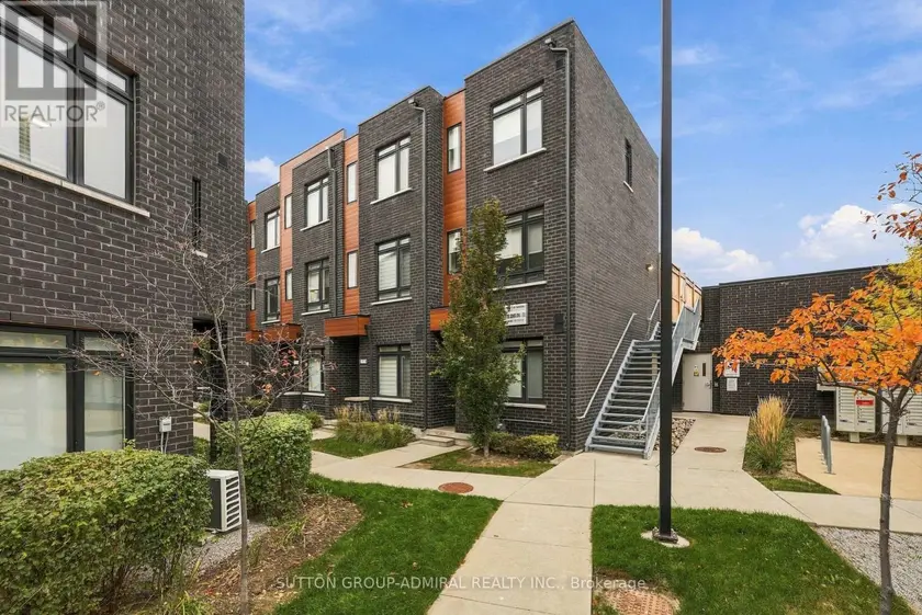 Townhouse at 35 - 370 RED MAPLE ROAD, Richmond Hill