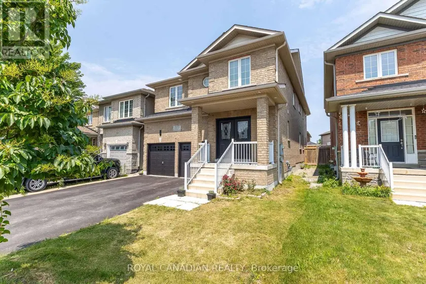 Detached at 213 RICHARDSON CRESCENT, Bradford West Gwillimbury