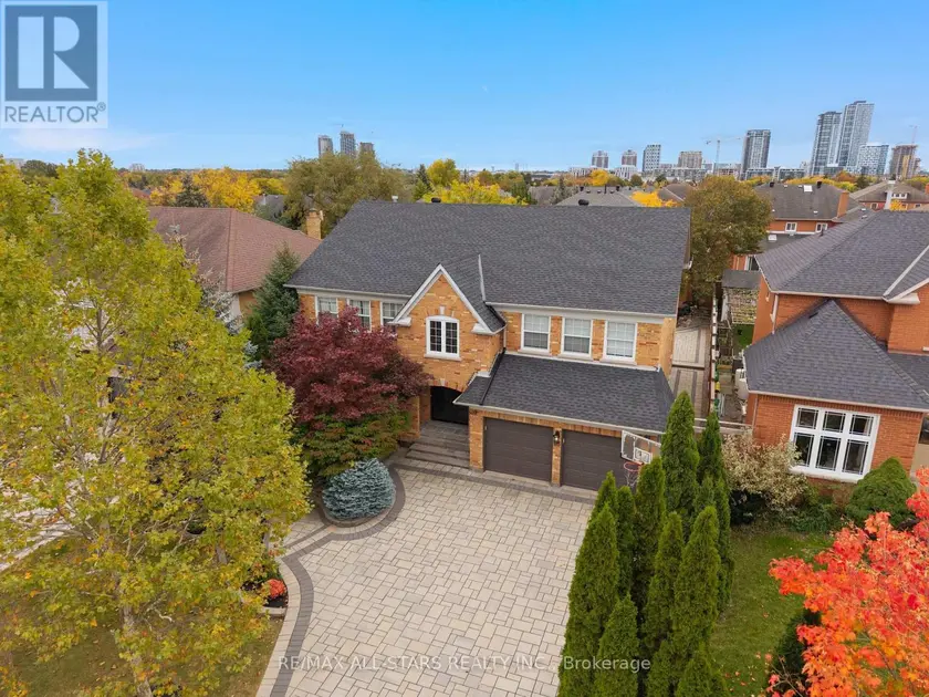Detached at 23 CHARRINGTON CRESCENT, Markham