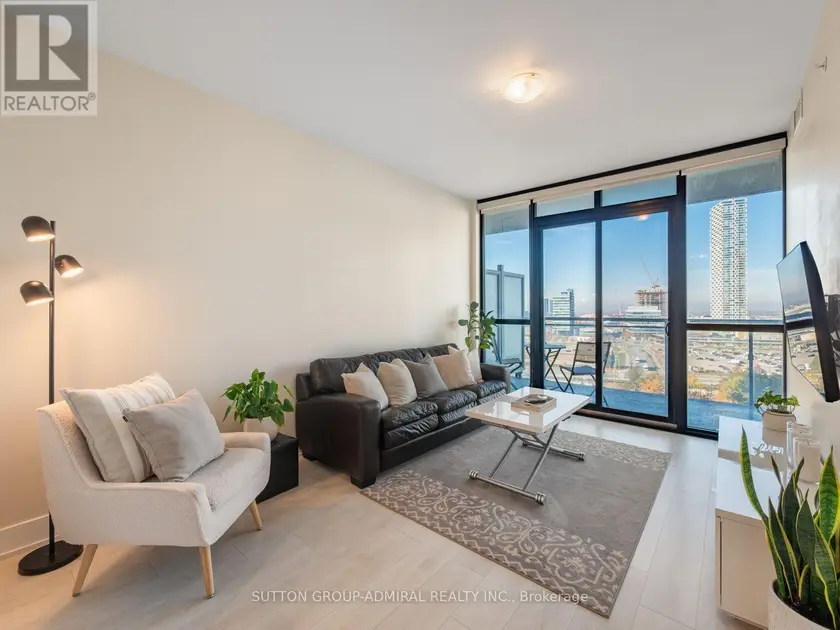 Apartment at 1305 - 2916 HIGHWAY 7 ROAD, Vaughan