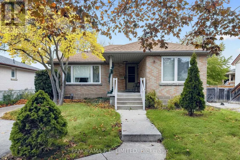 Detached at 7676 KIPLING AVENUE, Vaughan