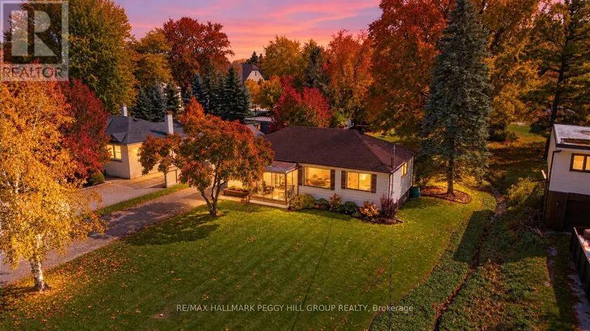 Detached at 17 FARIS AVENUE, King