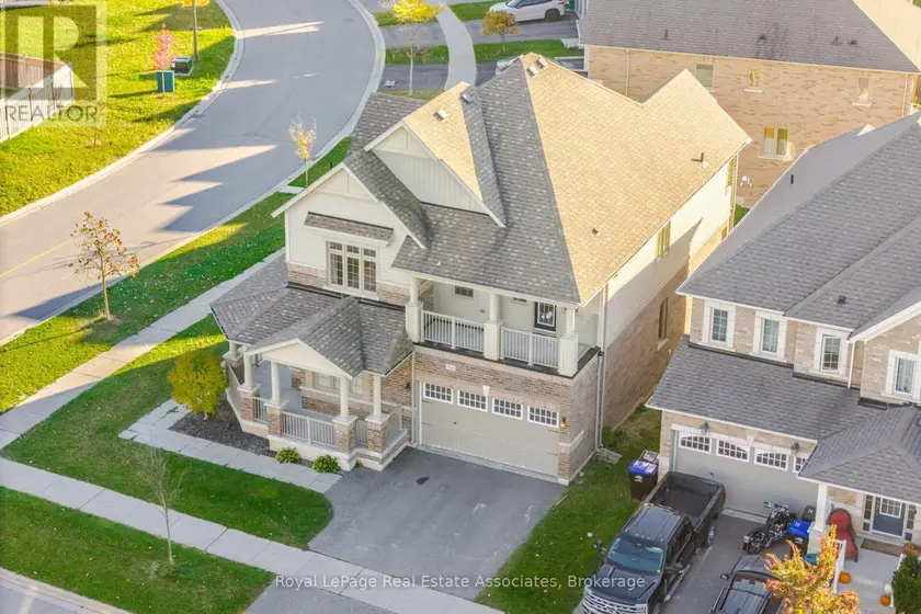 Detached at 104 SUTCLIFFE WAY, New Tecumseth